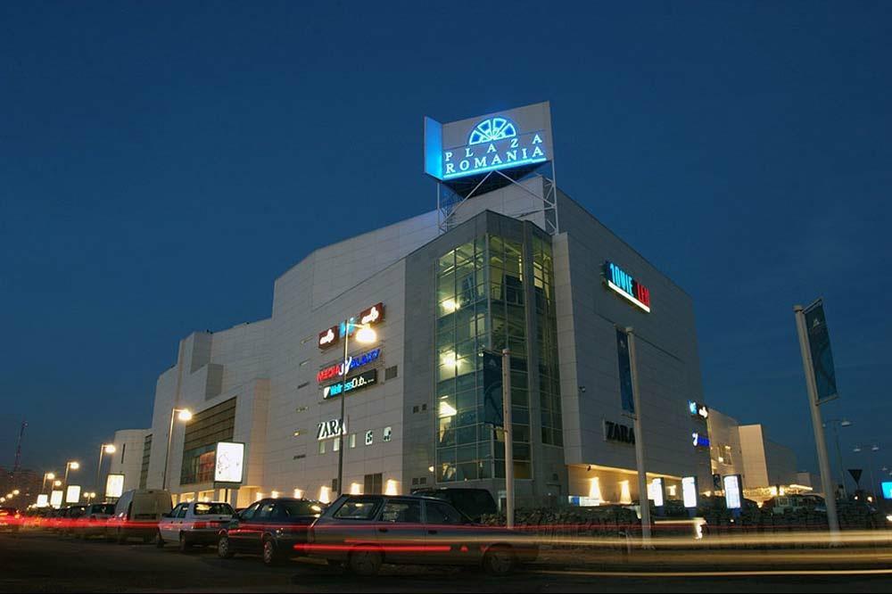 Cosmo Plaza Home Bucharest Exterior photo